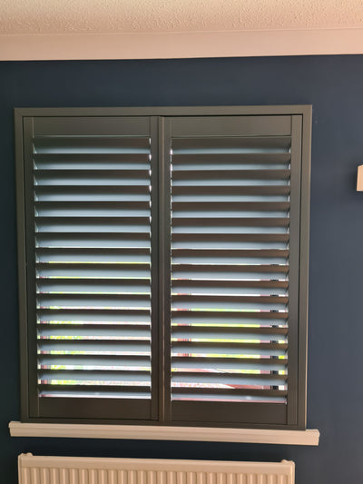 files/Anthracite_Grey-Closed-Slats.jpg