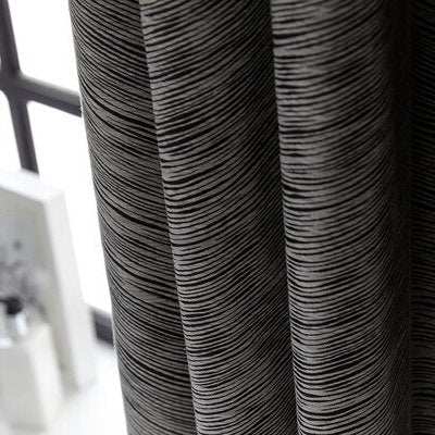 files/Feather-Noir-Closeup.jpg
